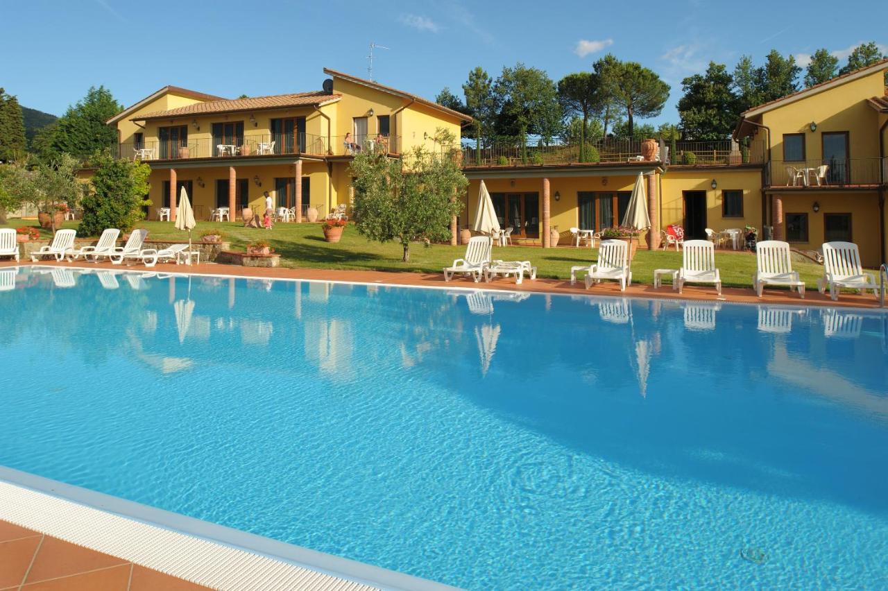 La Piazza Di San Donato Aparthotel Reggello Ngoại thất bức ảnh